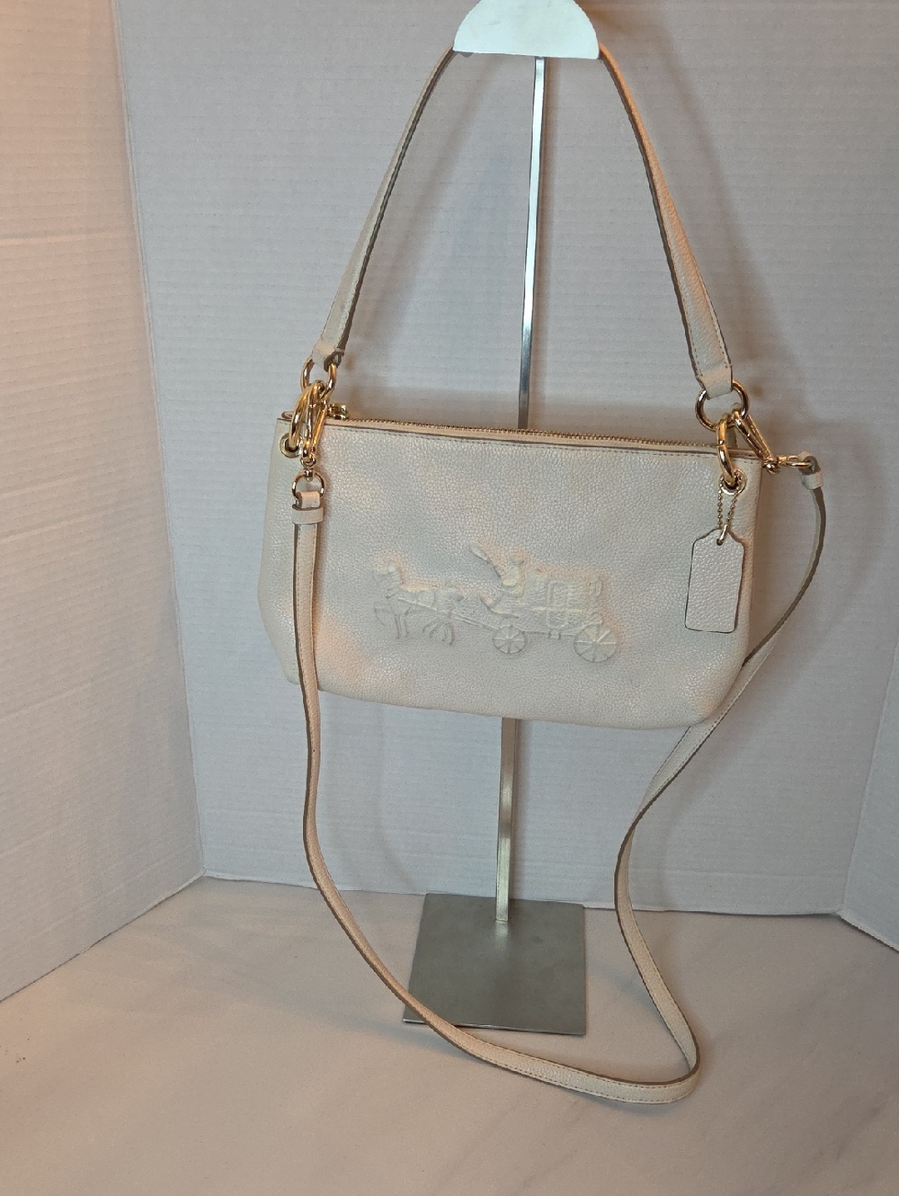 Coach Charley 2 Way Leather Crossbody Bag. Style 33521